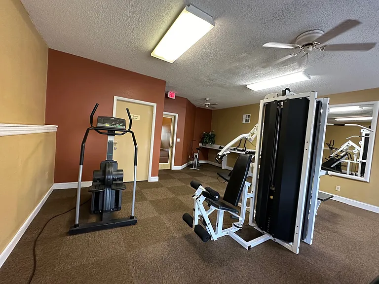 602 Kenwick Cir #205 — Photo 30
