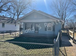 3028 W Walnut St, Springfield, MO 65802