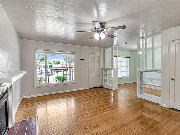 3rd image of 152 Magellan Ave