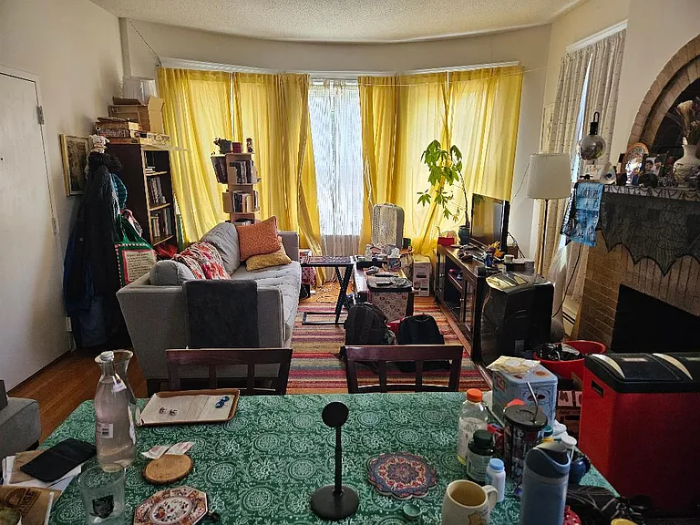 370 Whitney Ave #1 — Photo 4