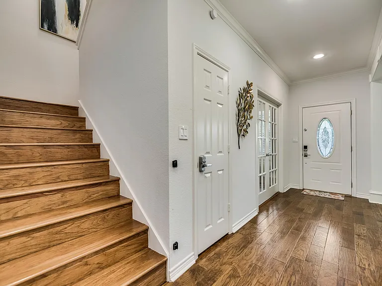17258 Stedman Dr — Photo 8