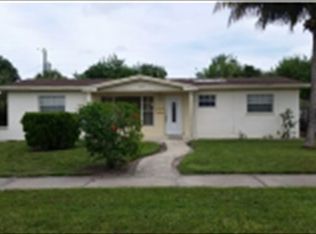 18565 NW 38th Ave, Miami Gardens, FL 33055