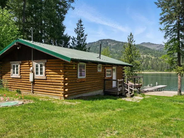527 W Seneacquoteen Rd, Priest River, ID 83856