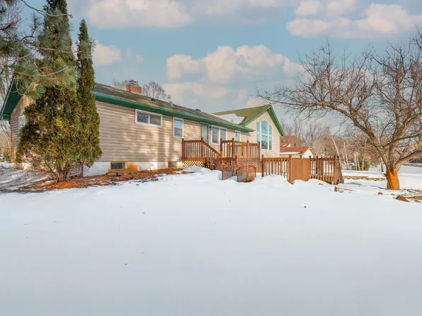 1615 169th Ave NE, Ham Lake, MN 55304