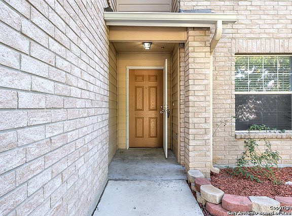 2nd image of 9434 Hacienda Acres