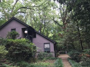 109 Roxbury Dr, Seneca, SC 29672