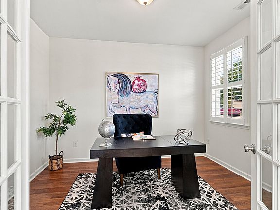 5th image of 5441 Moneta Ln