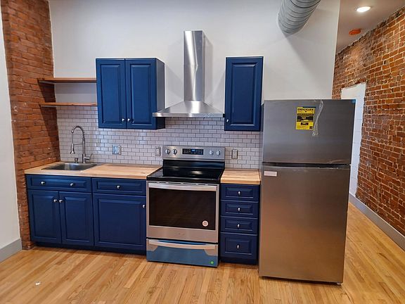 3rd image of 4122 Chouteau Ave #2F