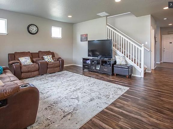 3rd image of 6908 S Jasper Dr