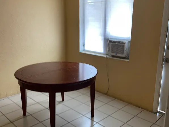 2041 Jackson St APT 3, Hollywood, FL 33020