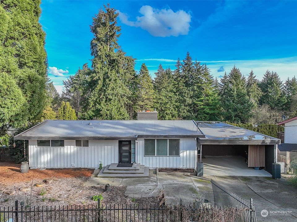 1st image of 10111 75th Avenue E