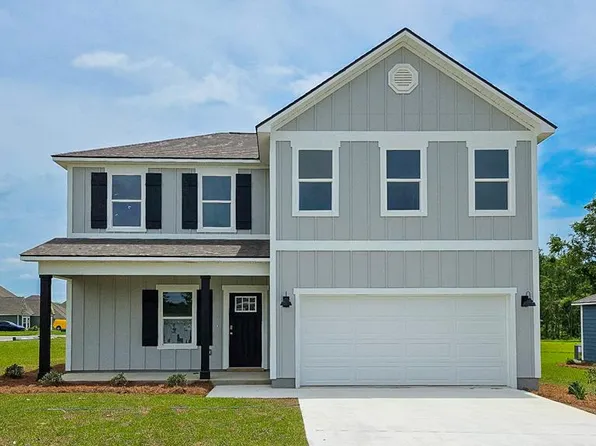 3101 Darbyshire Cir, Hahira, GA 31632