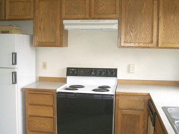 3rd image of 708 146th St SW