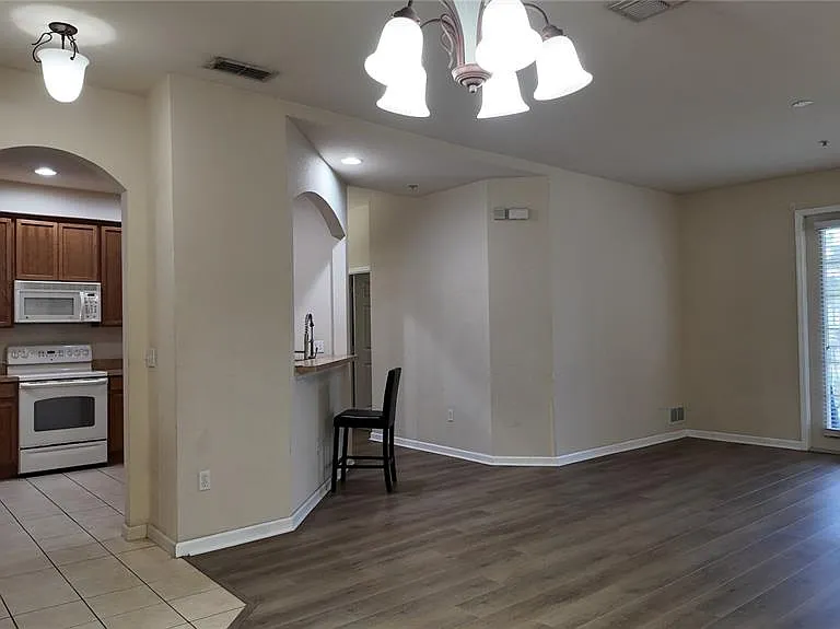 3051 Greystone Loop #206 — Photo 5