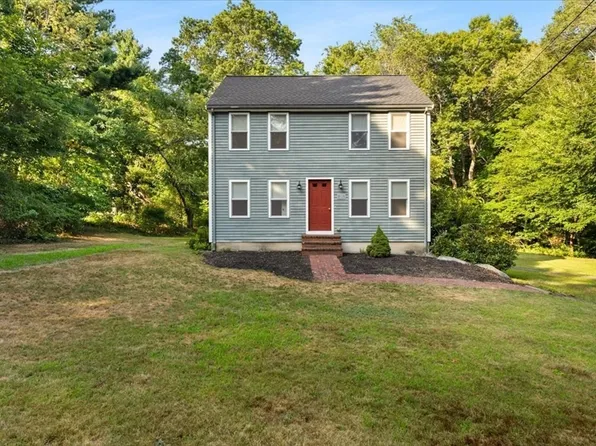 904 Auburn St, Bridgewater, MA 02324