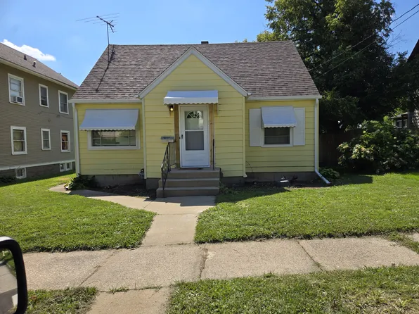 1123 16th St, Rockford, IL 61104