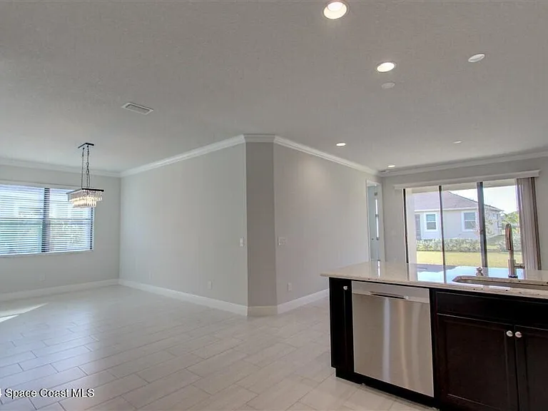 3267 Addison Dr — Photo 11