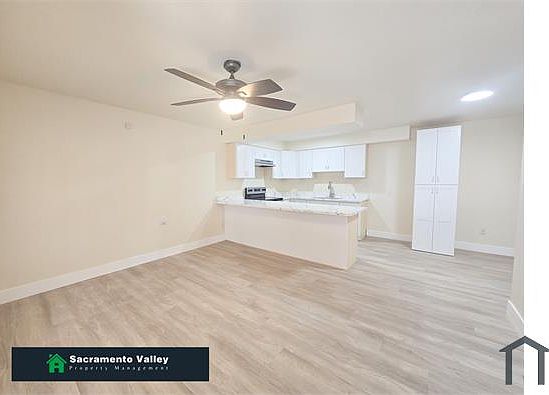 1st image of 4261 Sweetwater Ave #3