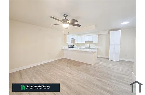 4261 Sweetwater Ave #3 Photo 1