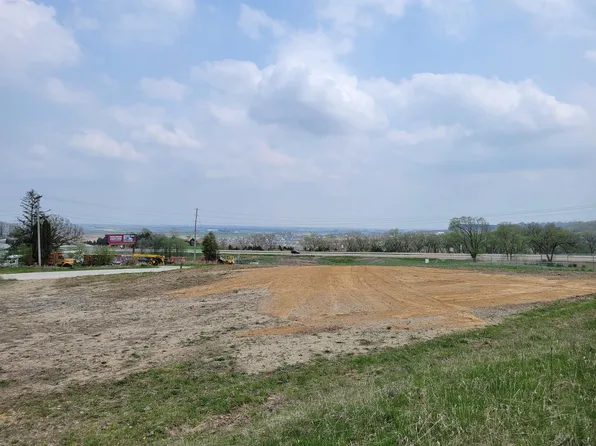 0 Airborne Rd, Dubuque, IA 52003