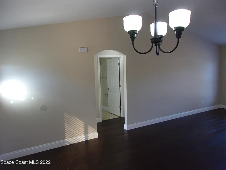 5614 Ada St — Photo 5