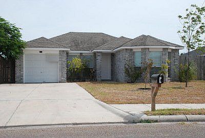 1st image of 413 Chile Pequin Dr