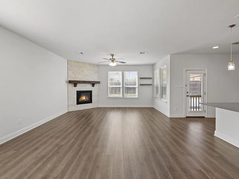 138 Fern Dr — Photo 11