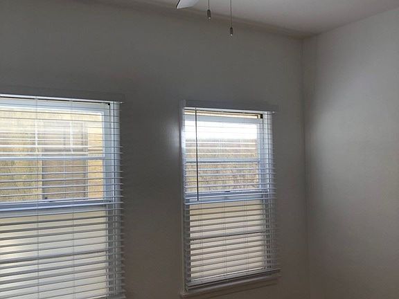 5th image of 21 26th Ave APT 3