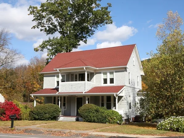 21 Middlefield Rd, Chester, MA 01011