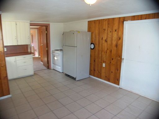 1st image of 2006 Jerome Ave Unit 1