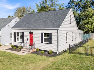 20813 Hansen Rd, Maple Heights, OH 44137