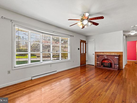4th image of 556 Abbeyville Rd