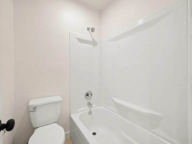 Cambridge Garden Apartments — Photo 15