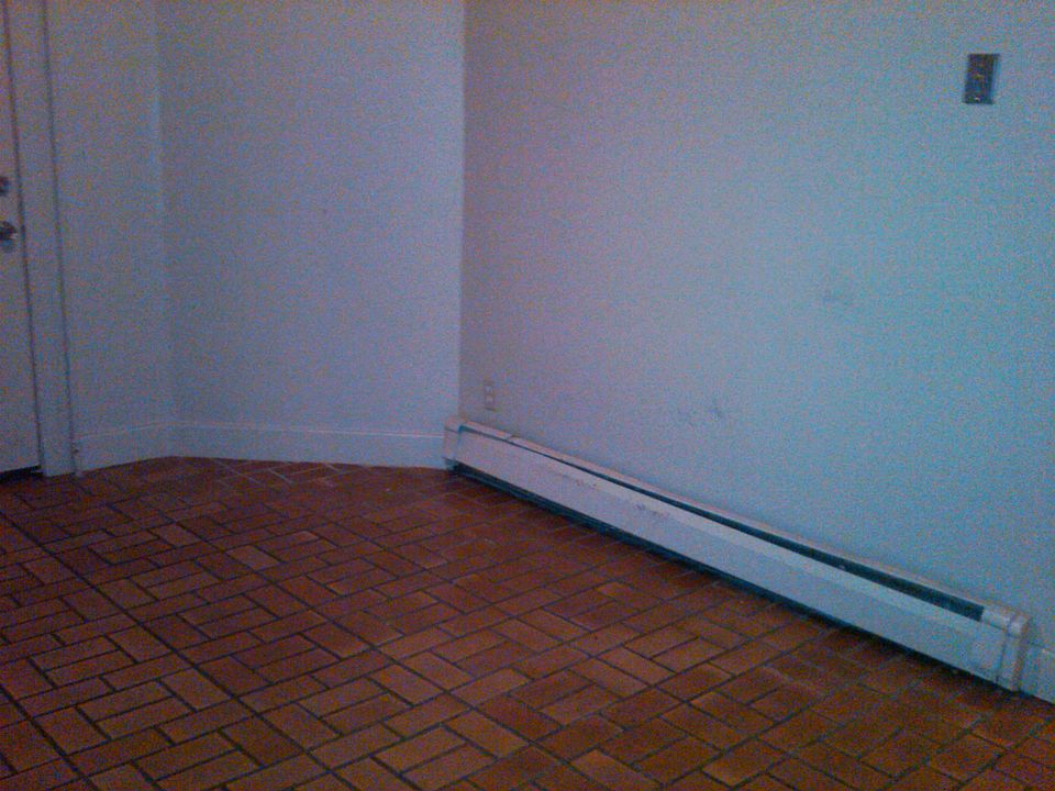 apt 1 kitchen 2