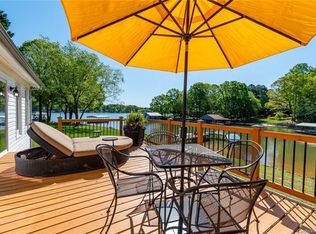 231 Wilson Lake Rd, Mooresville, NC 28117