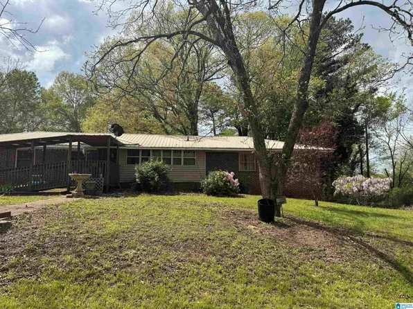 1029 Barnes Dr, Bessemer, AL 35020
