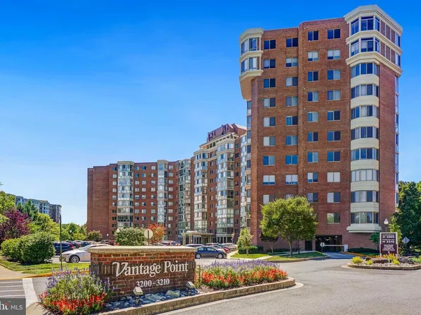 3200 N Leisure World Blvd APT 519, Silver Spring, MD 20906