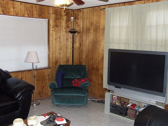 5th image of 2512 Upas Ave