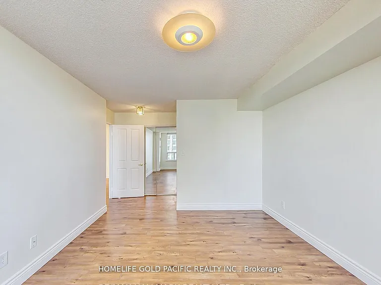 88 Corporate Dr #1604 — Photo 31