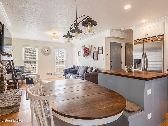4th image of 2919 Summerfield Dr