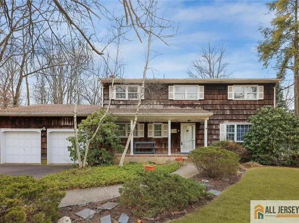 9 Woodruff Rd, Edison, NJ 08820