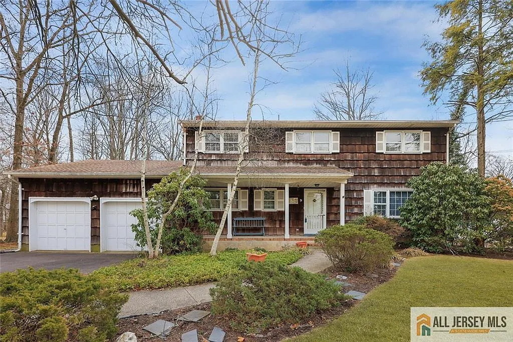 9 Woodruff Rd photo 1