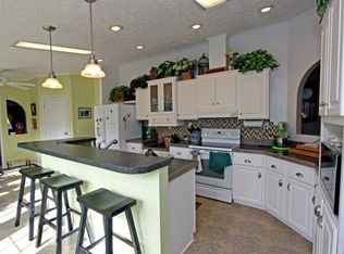 51 Palm Harbor Dr, Murphy, NC 28906