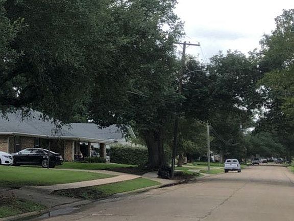 4th image of 201 Edgewater Dr