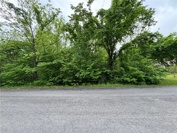 4 Bankfoot Dr #21, Bella Vista, AR 72715