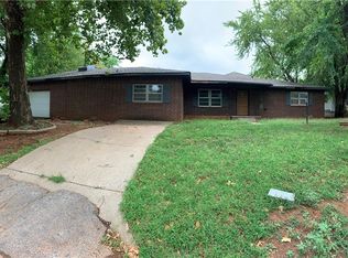 409 E Hallock St, Gracemont, OK 73042