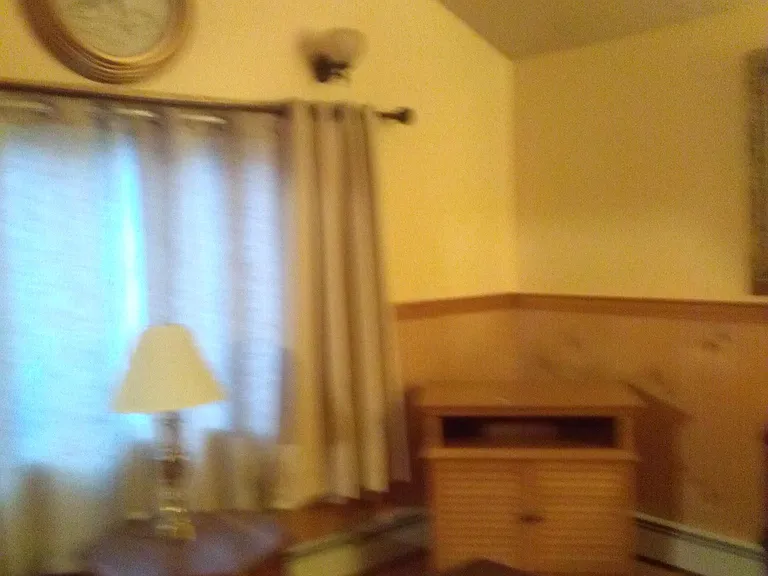28 Highland St — Photo 5