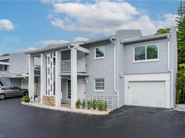 28 Watercolor Way #28, Naples, FL 34113