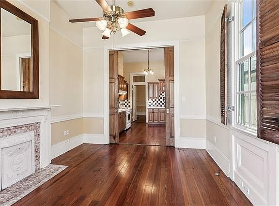 3rd image of 5218 Camp St