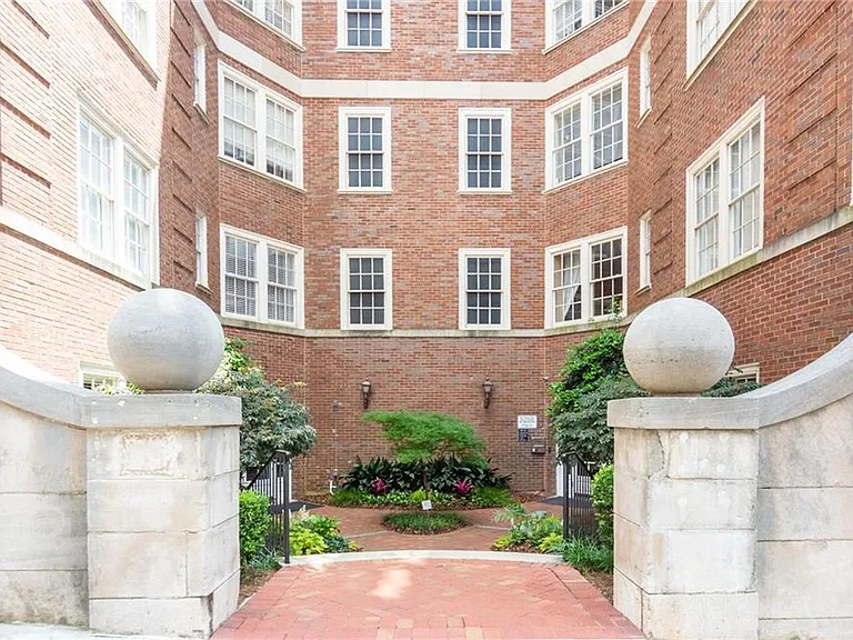 800 Peachtree St NE #1409 — Photo 1